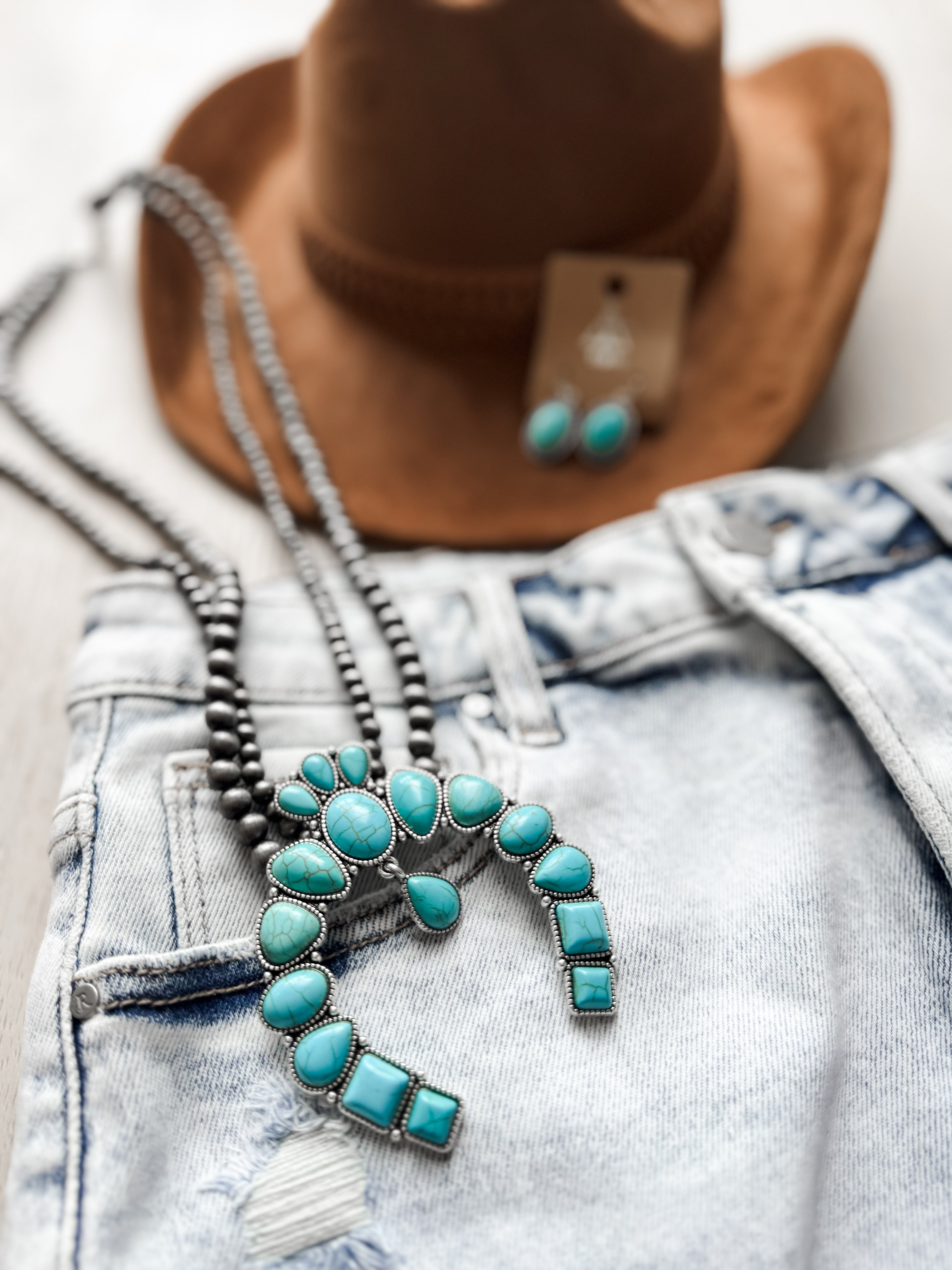 🤠 Stagecoach & Sass: Your Ultimate Boutique Collection for Country Concerts & Summer Festivals