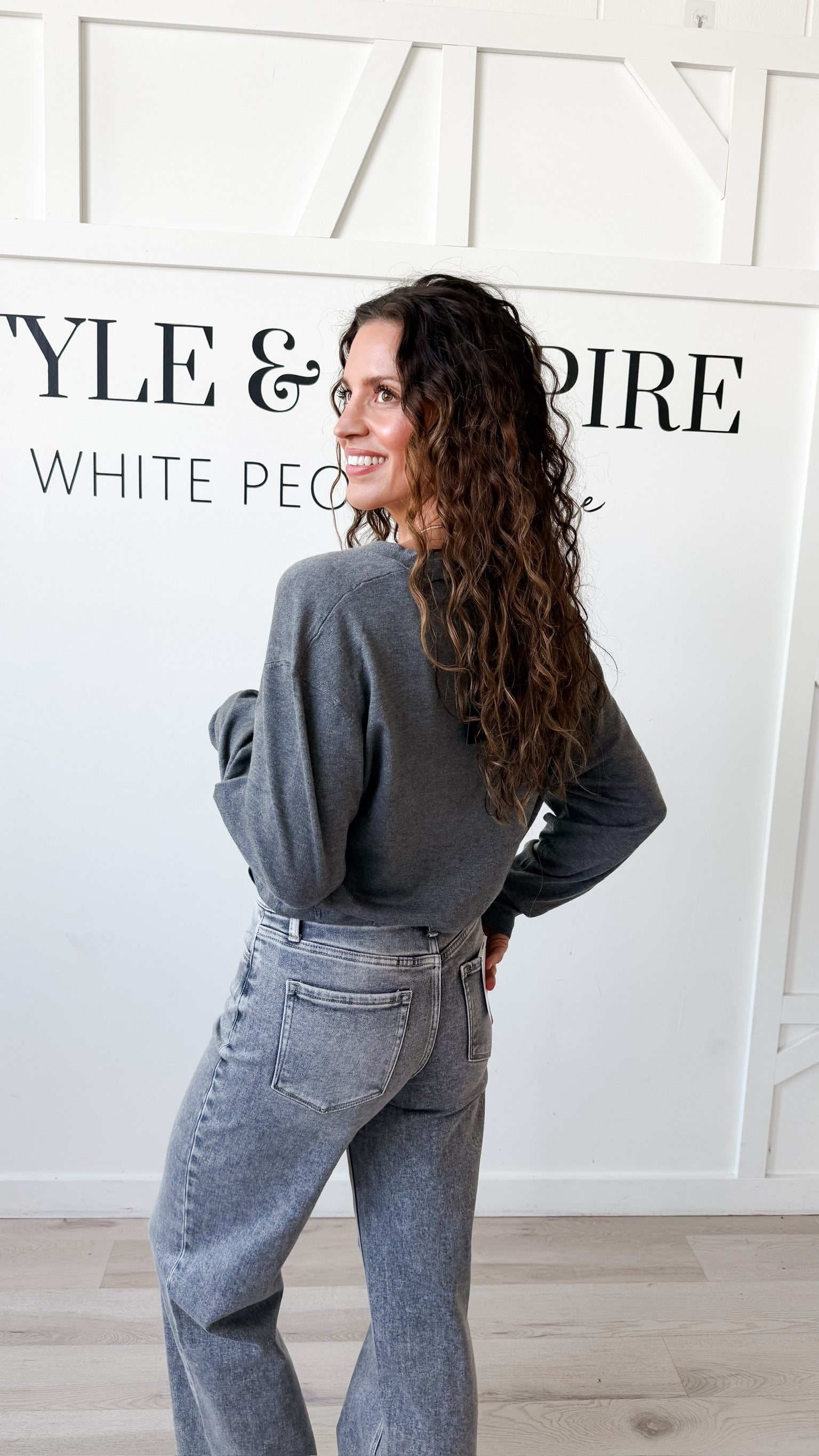 Mona Cropped V-Neck Cardigan