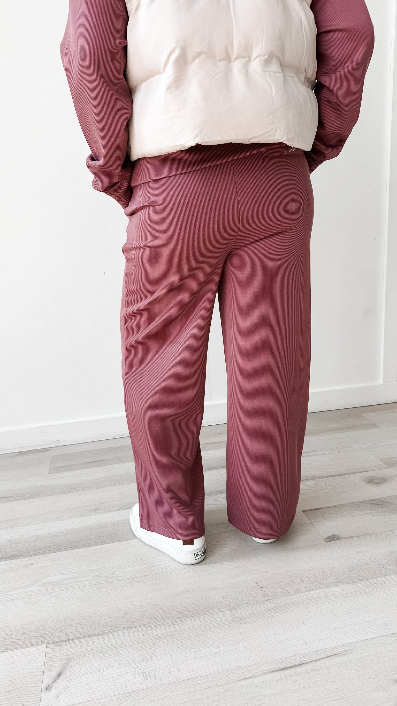 Kit Ribbed Crop Pants
