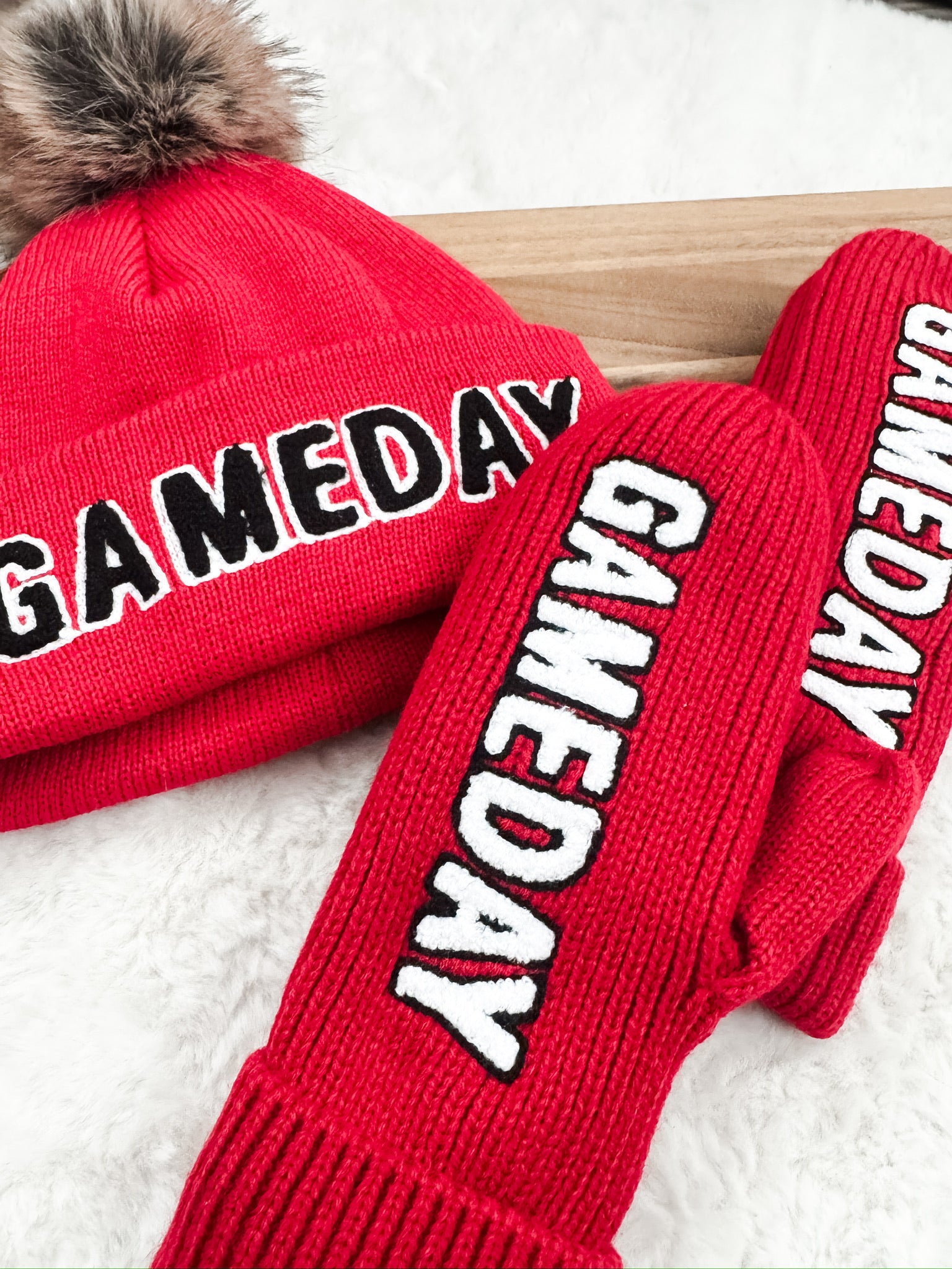 GAMEDAY Pom Hats