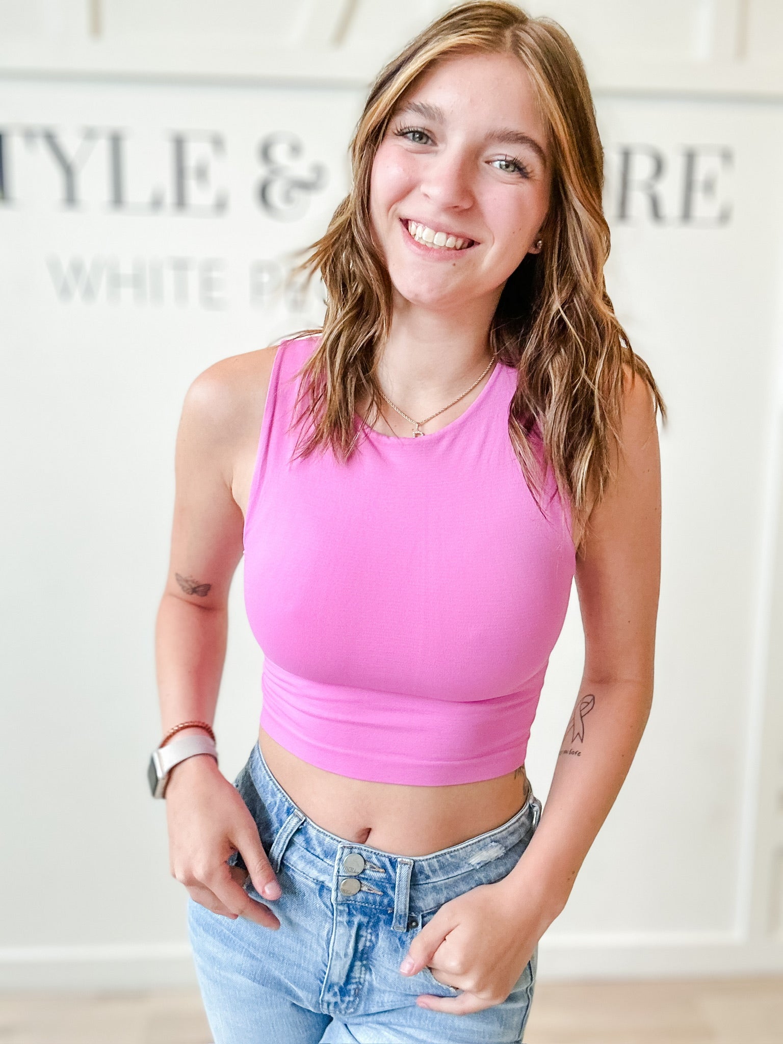 Nikibiki Crew Neck Crop Top