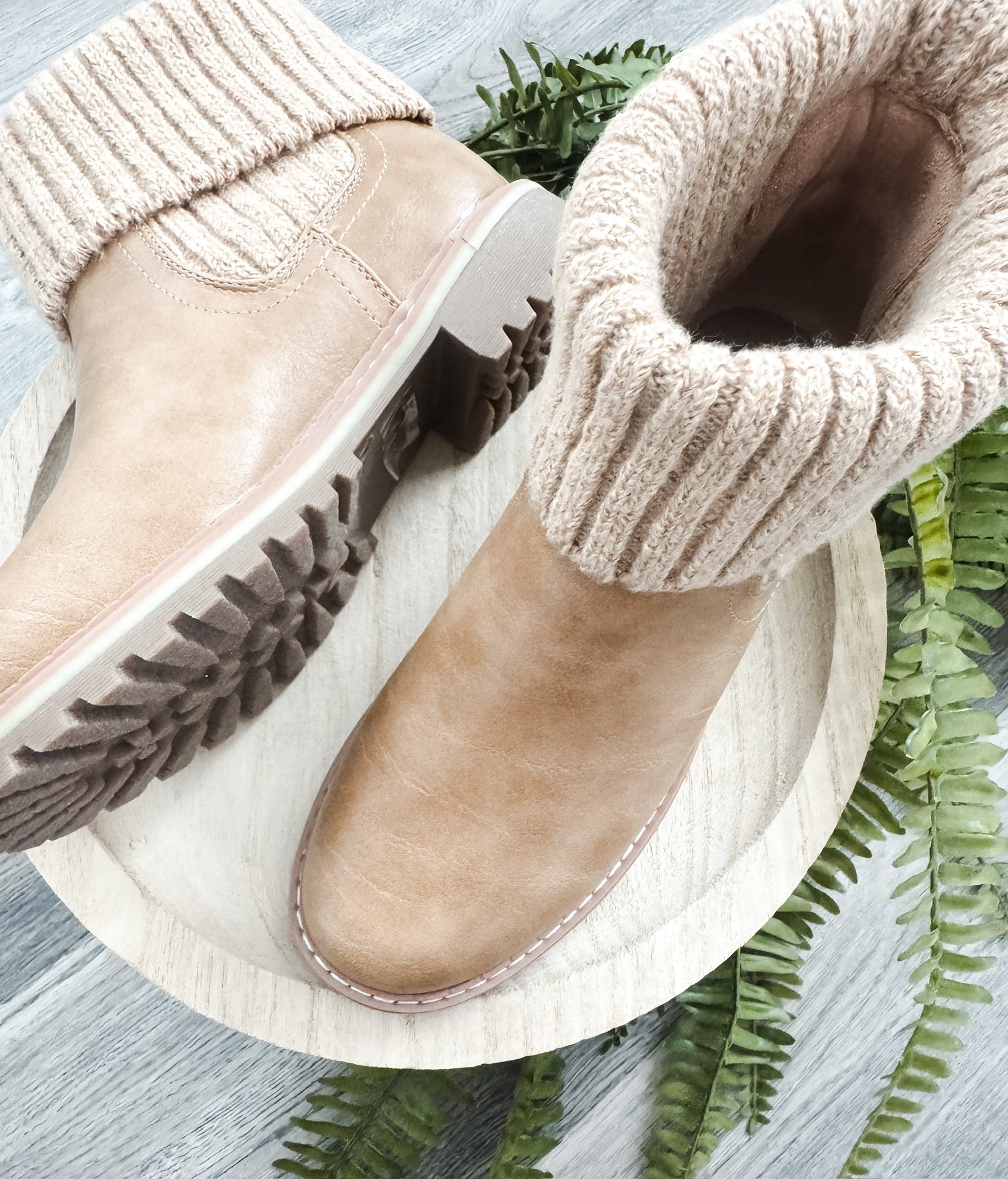 Quiver Lug Boot