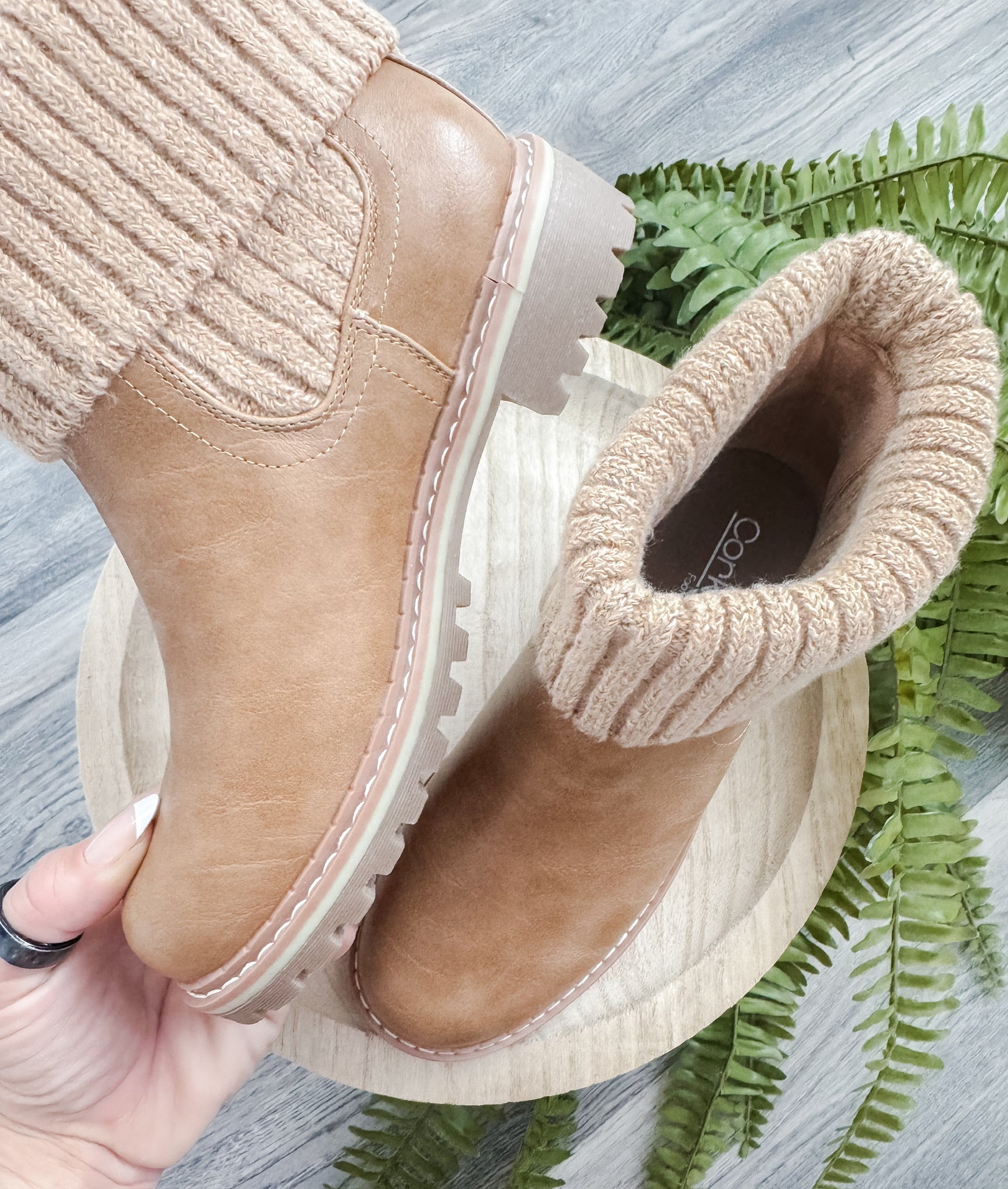 Quiver Lug Boot